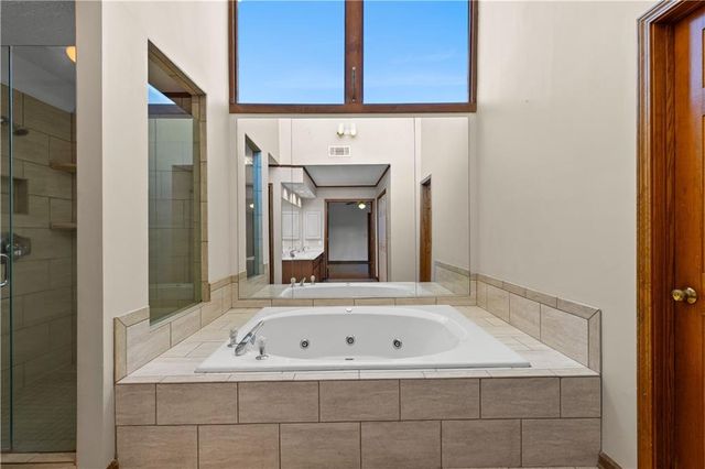 105 Windridge Drive, Fayetteville, GA 30215