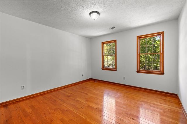 105 Windridge Drive, Fayetteville, GA 30215