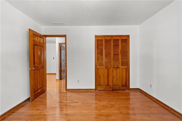 105 Windridge Drive, Fayetteville, GA 30215