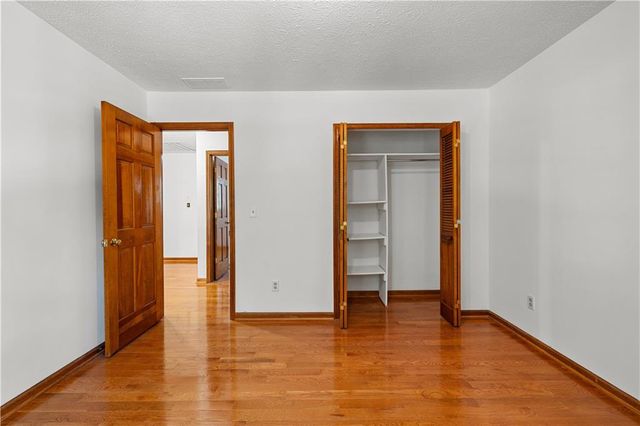 105 Windridge Drive, Fayetteville, GA 30215