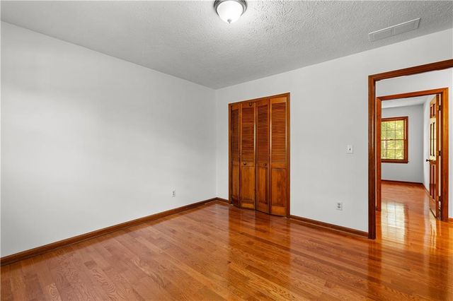 105 Windridge Drive, Fayetteville, GA 30215