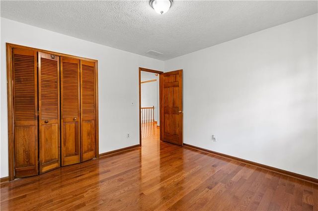 105 Windridge Drive, Fayetteville, GA 30215