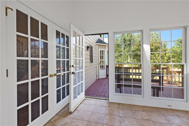 105 Windridge Drive, Fayetteville, GA 30215