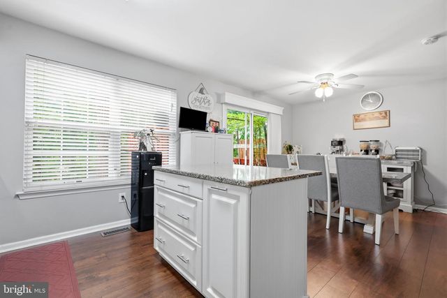 114 YORKSHIRE WAY, Hatboro, PA 19040