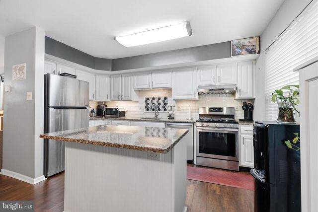 114 YORKSHIRE WAY, Hatboro, PA 19040