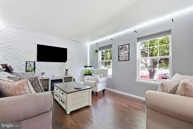 114 YORKSHIRE WAY, Hatboro, PA 19040