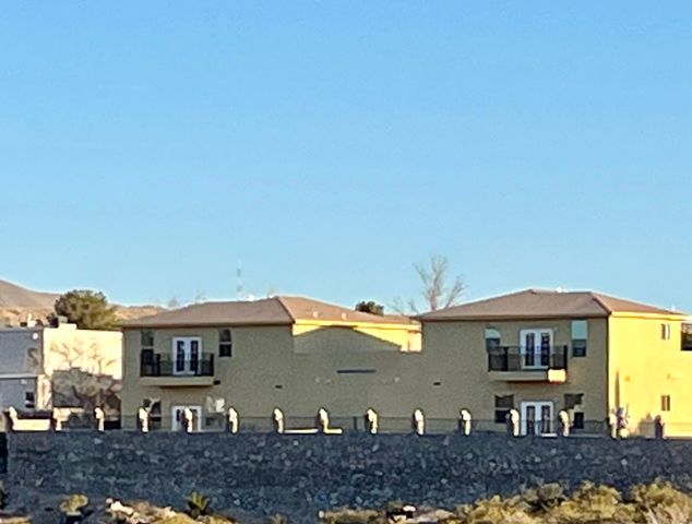 7581 LE CONTE Drive C, El Paso, TX 79912