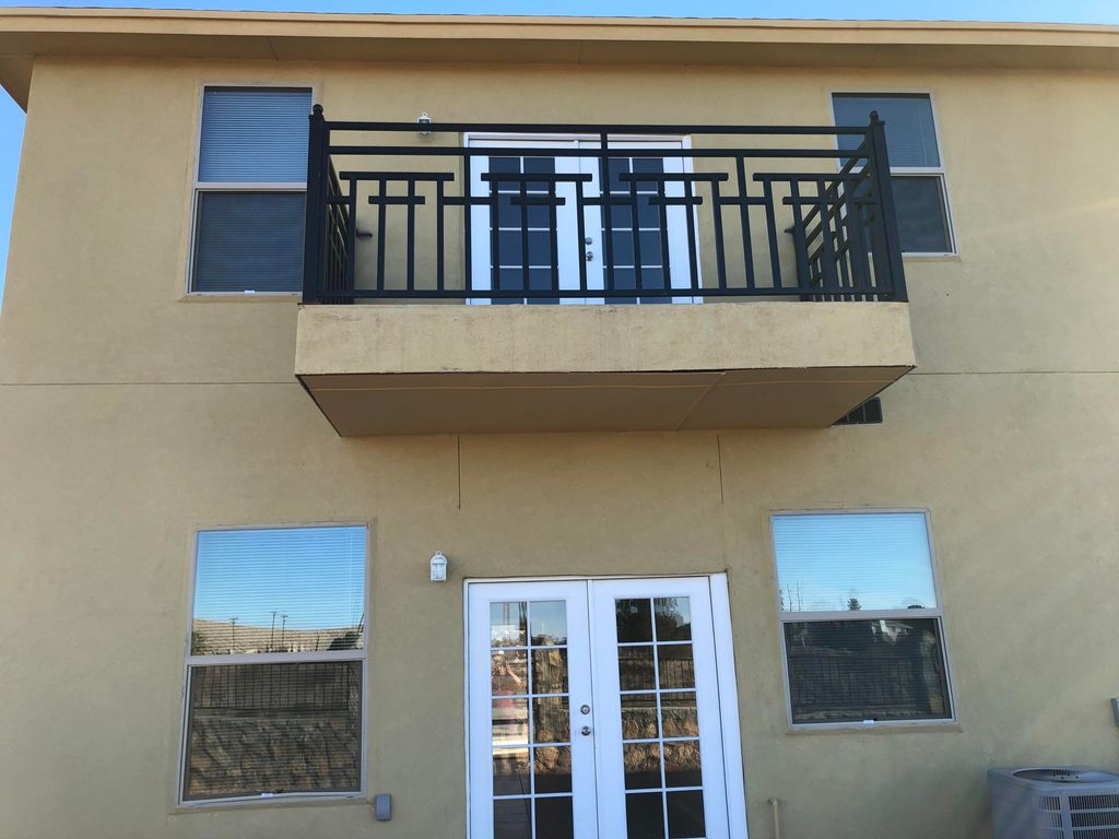 7581 LE CONTE Drive C, El Paso, TX 79912
