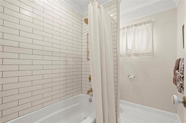 9325 Tailey Circle, Johns Creek, GA 30097