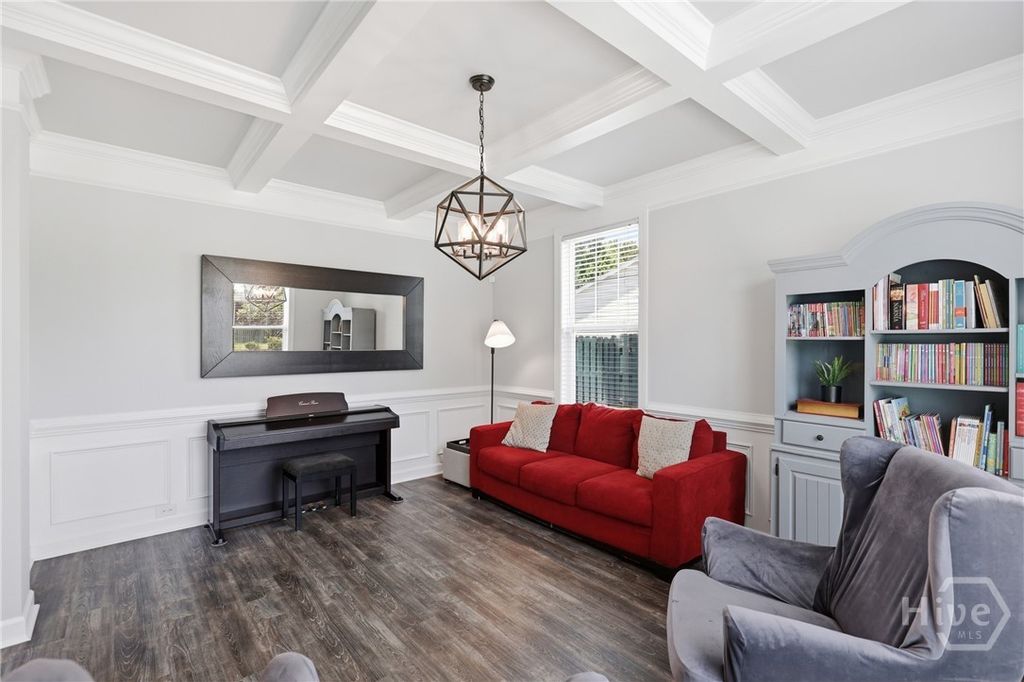 Image 7 of property listing at 182 Castleoak Drive, Richmond Hill, GA 31324