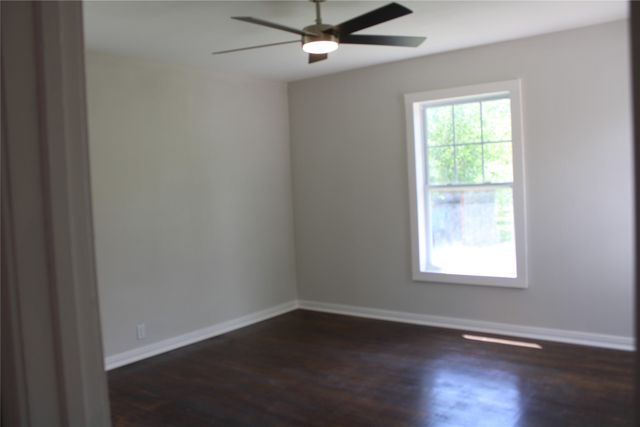 2105 6 TH, Brownwood, TX 76801