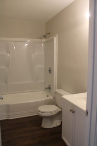 2105 6 TH, Brownwood, TX 76801