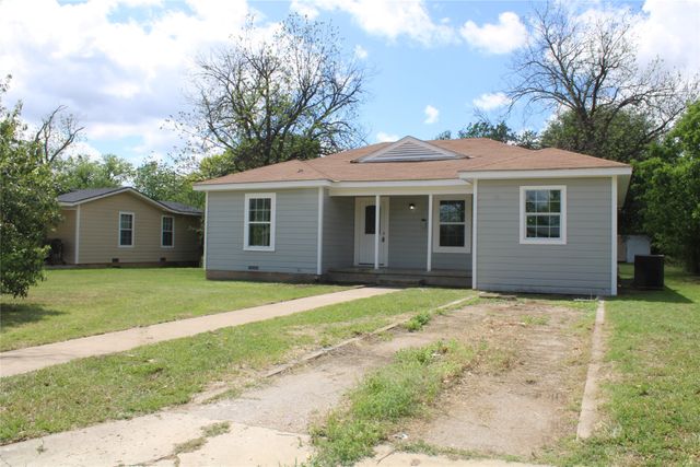 2105 6 TH, Brownwood, TX 76801