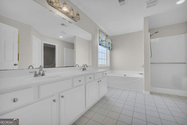 1477 Abbie Kilgore Way, Loganville, GA 30052