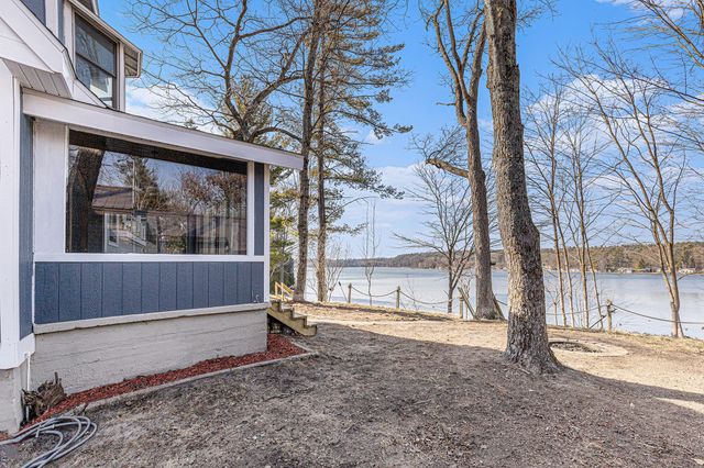 5557 Front Street, Newaygo, MI 49337