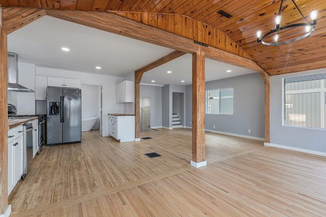 5557 Front Street, Newaygo, MI 49337