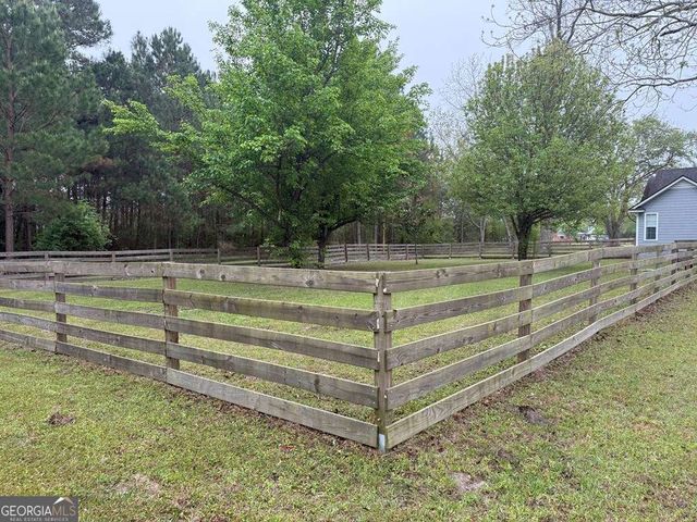 2901 Pleasant Drive, Nashville, GA 31639