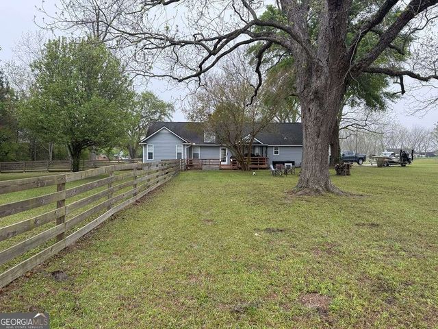 2901 Pleasant Drive, Nashville, GA 31639