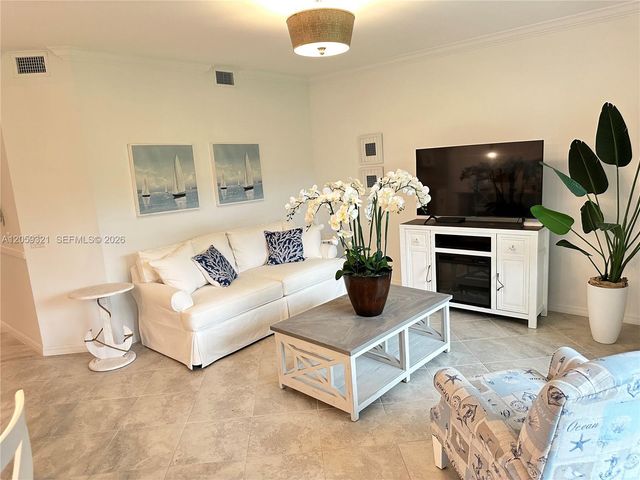 6070 National Boulevard 215, Ave Maria, FL 34142