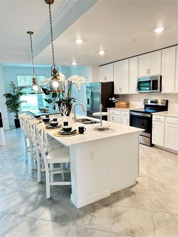 6070 National Boulevard 215, Ave Maria, FL 34142