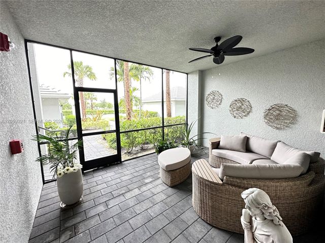 6070 National Boulevard 215, Ave Maria, FL 34142