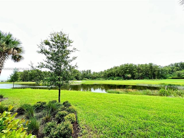 6070 National Boulevard 215, Ave Maria, FL 34142