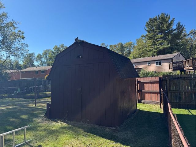 636 Dahlia Drive, Monroeville, PA 15146