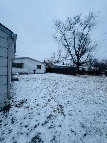 316 N MILLER Avenue, Marion, IN 46952