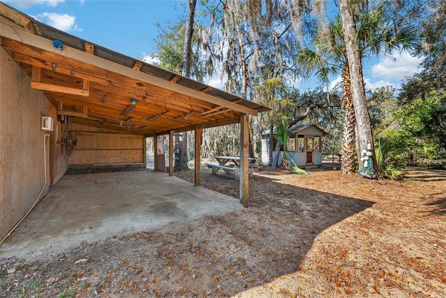 1032 Hudson Creek Drive SE, Darien, GA 31305