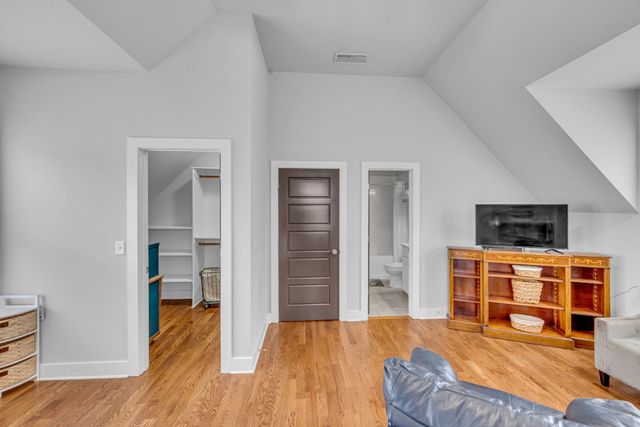 3513 Park Ave, Nashville, TN 37209