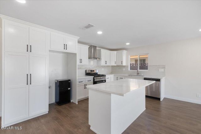 133 E Avenue Q4, Palmdale, CA 93550