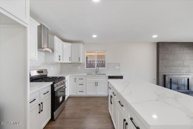 133 E Avenue Q4, Palmdale, CA 93550