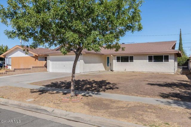 133 E Avenue Q4, Palmdale, CA 93550