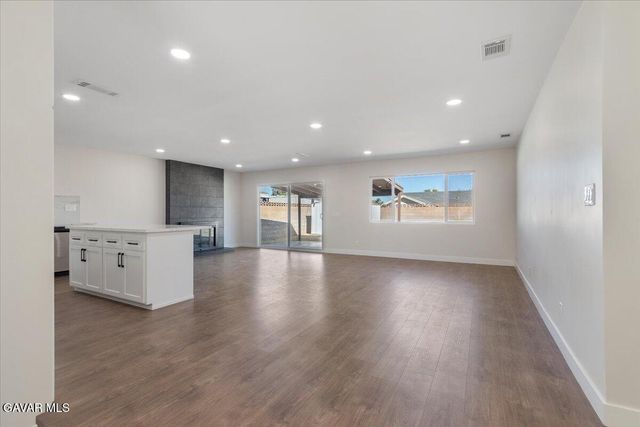 133 E Avenue Q4, Palmdale, CA 93550