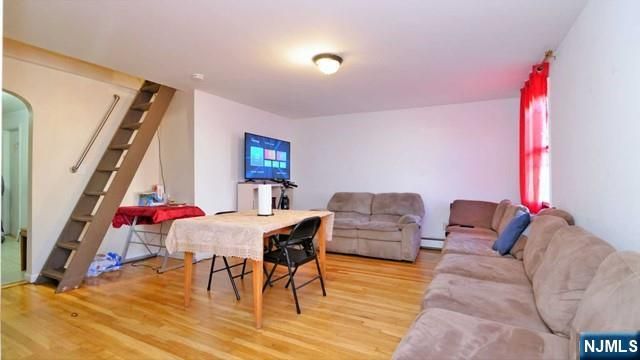 402 N 3rd Street, East Newark, NJ 07029