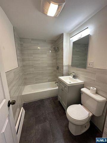 402 N 3rd Street, East Newark, NJ 07029