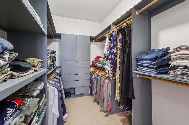 10276 Springstone Road, Fishers, IN 46055