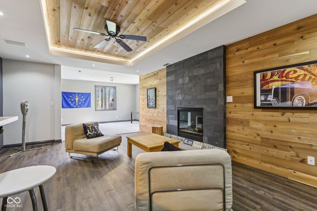 10276 Springstone Road, Fishers, IN 46055