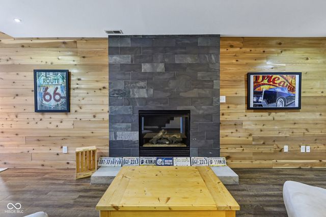 10276 Springstone Road, Fishers, IN 46055