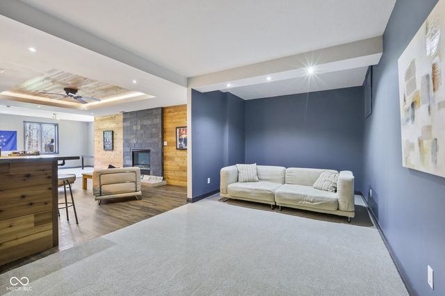 10276 Springstone Road, Fishers, IN 46055