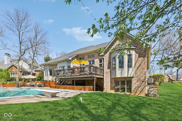 10276 Springstone Road, Fishers, IN 46055