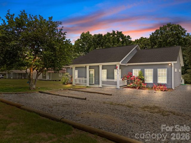 14532 E Rocky River Road, Davidson, NC 28036
