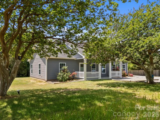 14532 E Rocky River Road, Davidson, NC 28036