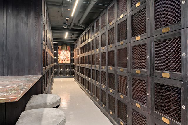 363 E Wacker Drive 2106, Chicago, IL 60601