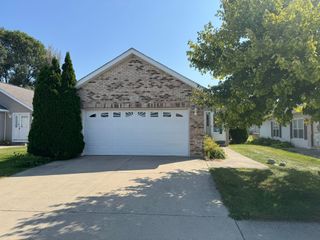313 Carnation Avenue NE, Demotte, IN 46310