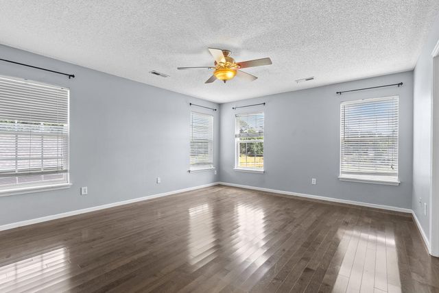 303 Seneca River Drive, Summerville, SC 29485