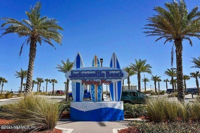 614 4TH Street N A, Jacksonville Beach, FL 32250