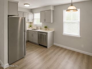 614 4TH Street N A, Jacksonville Beach, FL 32250