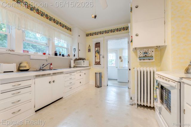 279 N Howard Avenue, Sanilac Township, MI 48422