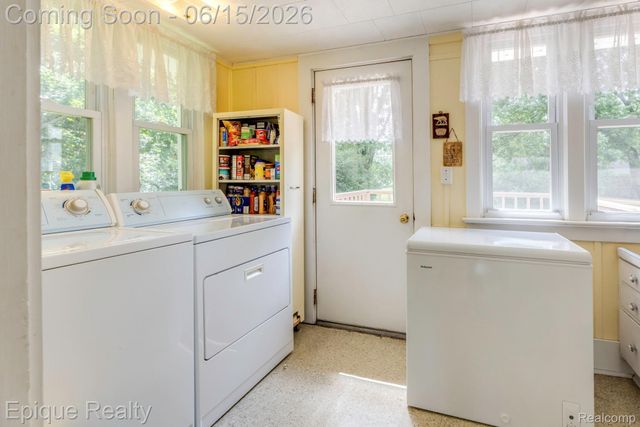 279 N Howard Avenue, Sanilac Township, MI 48422